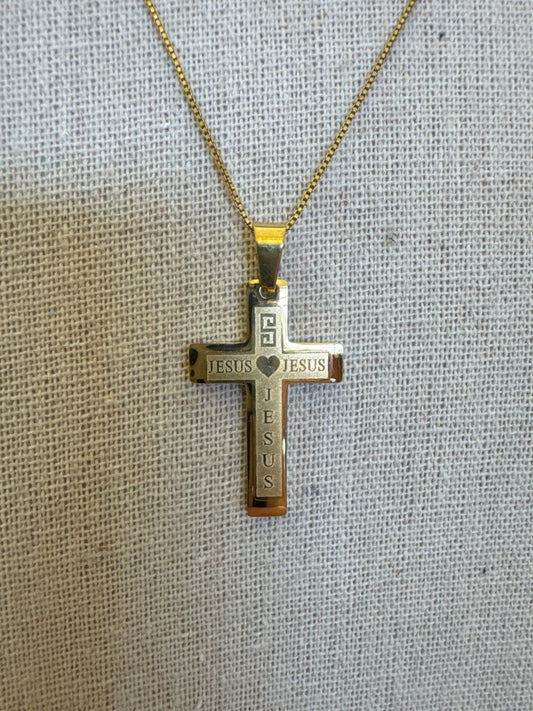 18K Gold Filled Cross Necklace - Madmoizelle Closet