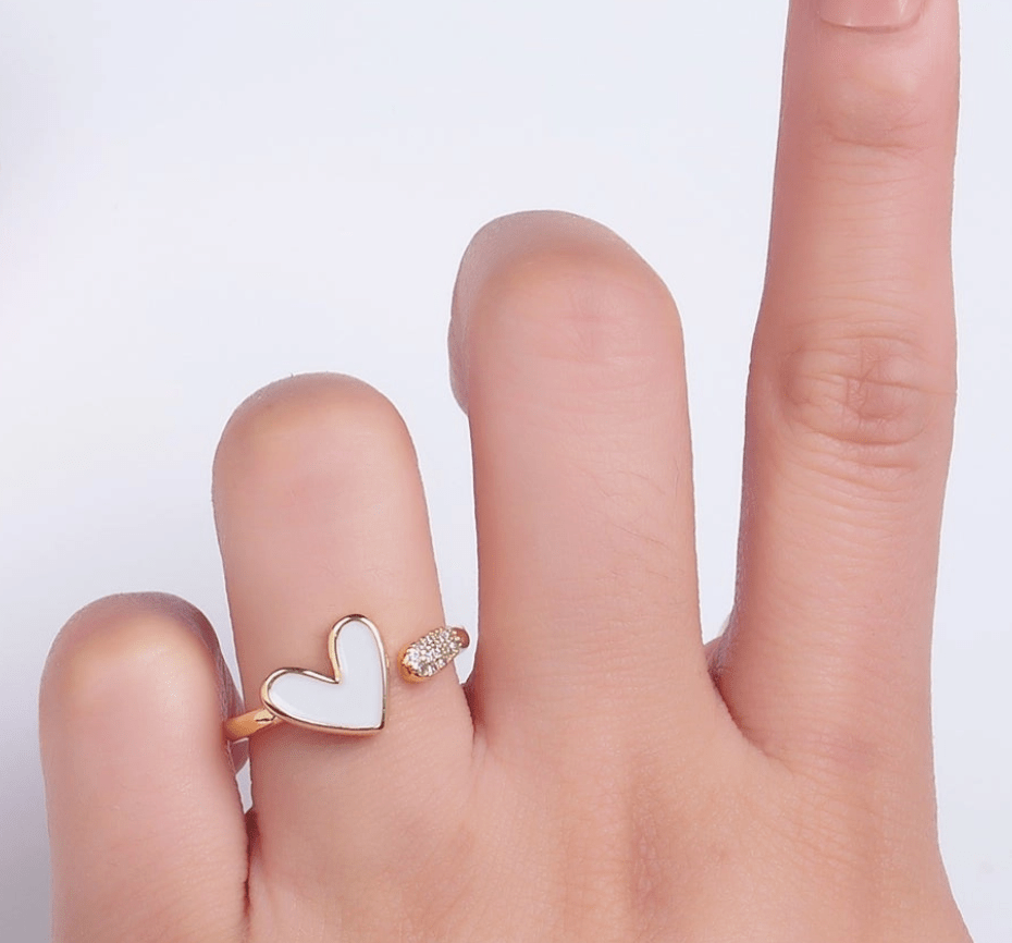 Amour Heart Ring - Madmoizelle Closet