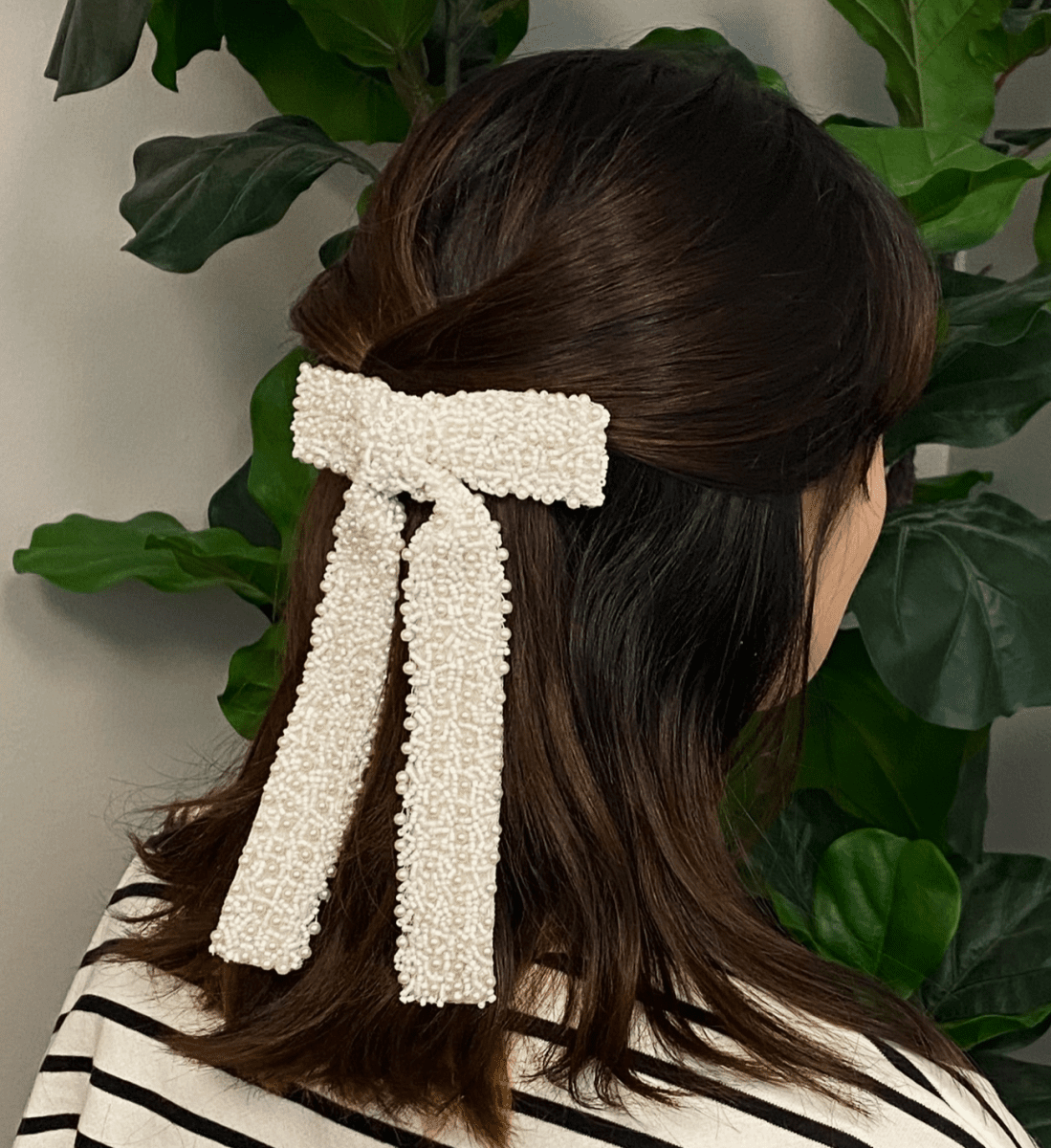 Luxe Beaded Pretty Bow Hair Clip - Madmoizelle Closet