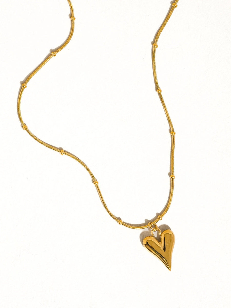Neila 18K Gold Non - Tarnish Heart Necklace - Madmoizelle Closet