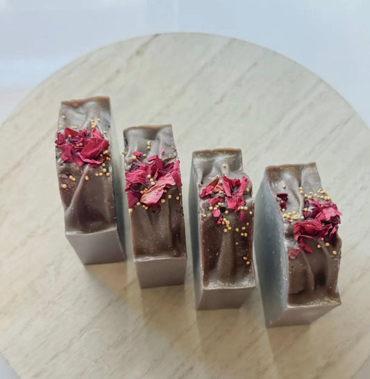 Rouge de Madmoizelle Soap - Madmoizelle Closet