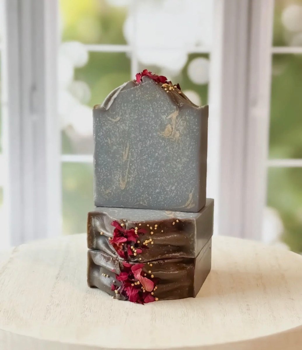 Rouge de Madmoizelle Soap - Madmoizelle Closet