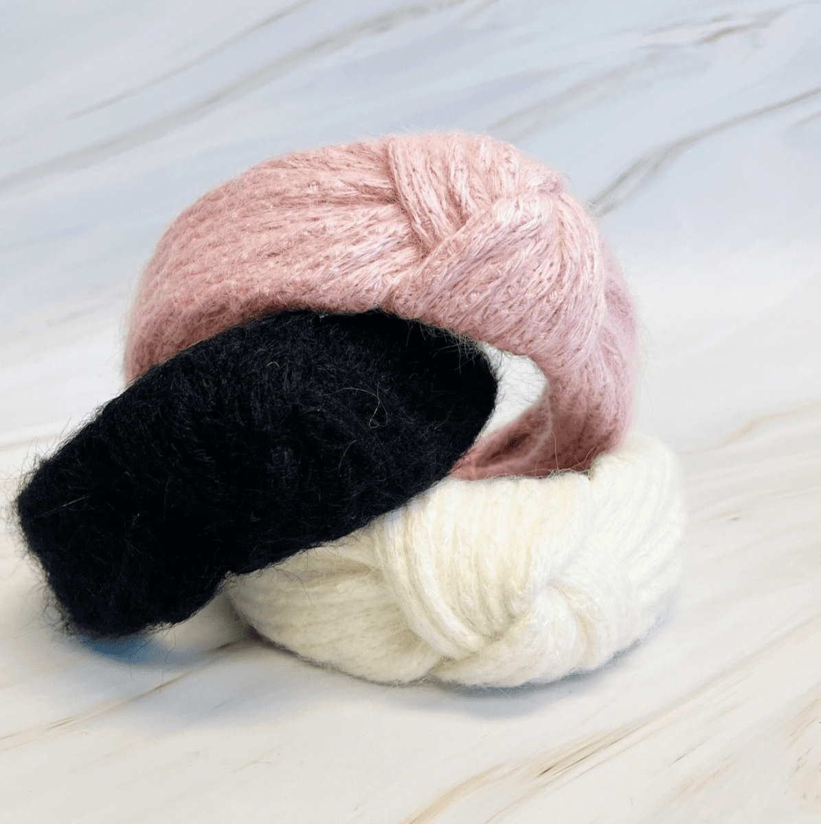 Cabled Knit Headband - Madmoizelle Closet