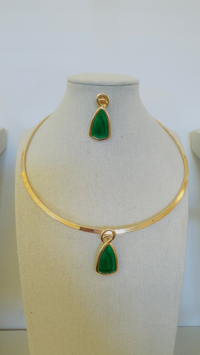 Esmeralda 18k Filed Earring and Nacklace - Madmoizelle Closet