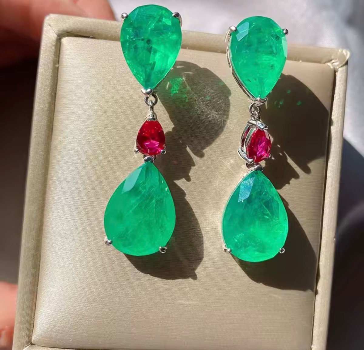 Flavia Beaded Earrings - Madmoizelle Closet