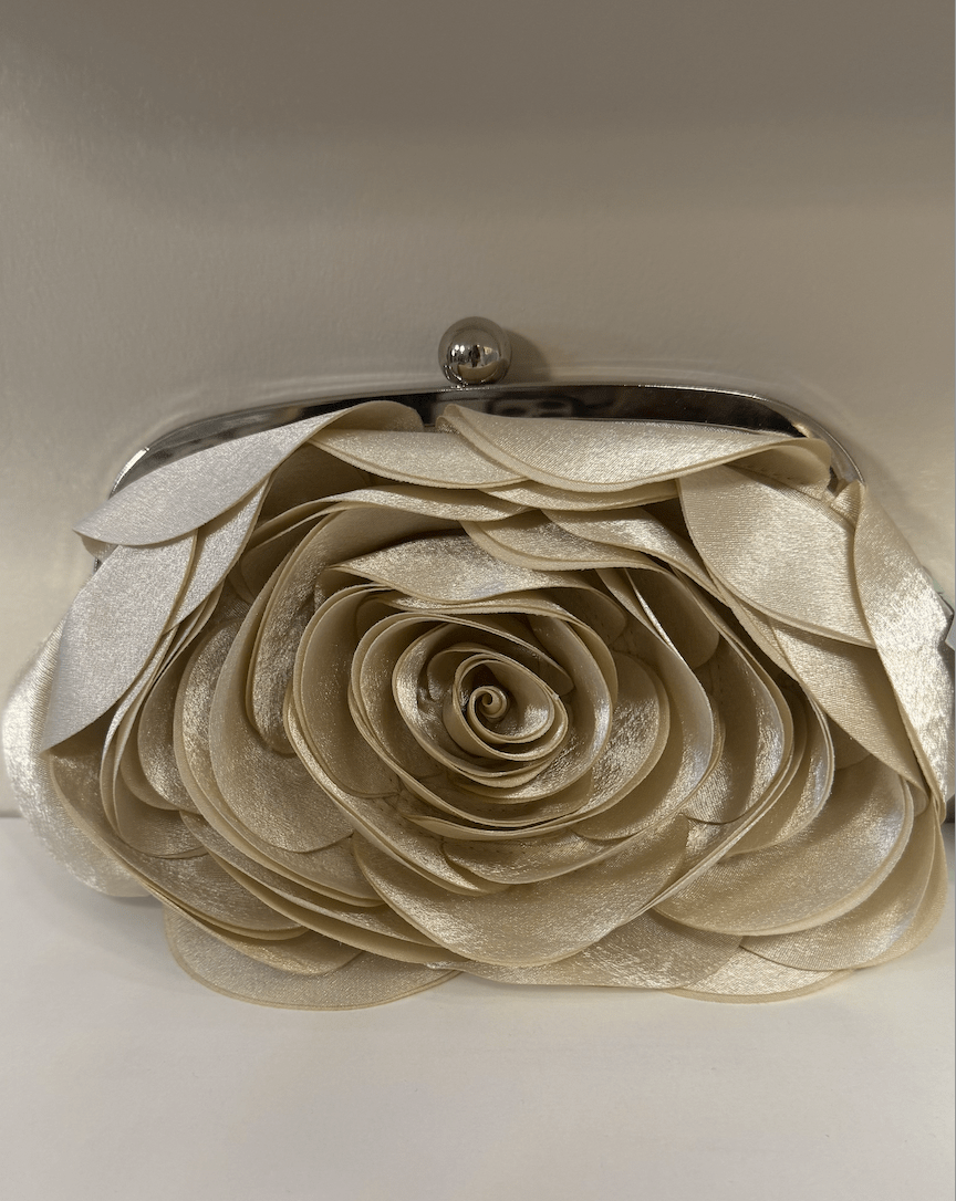 Kate Flower Clutches - Madmoizelle Closet