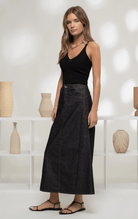 V Neck Sweater Tank - Madmoizelle Closet